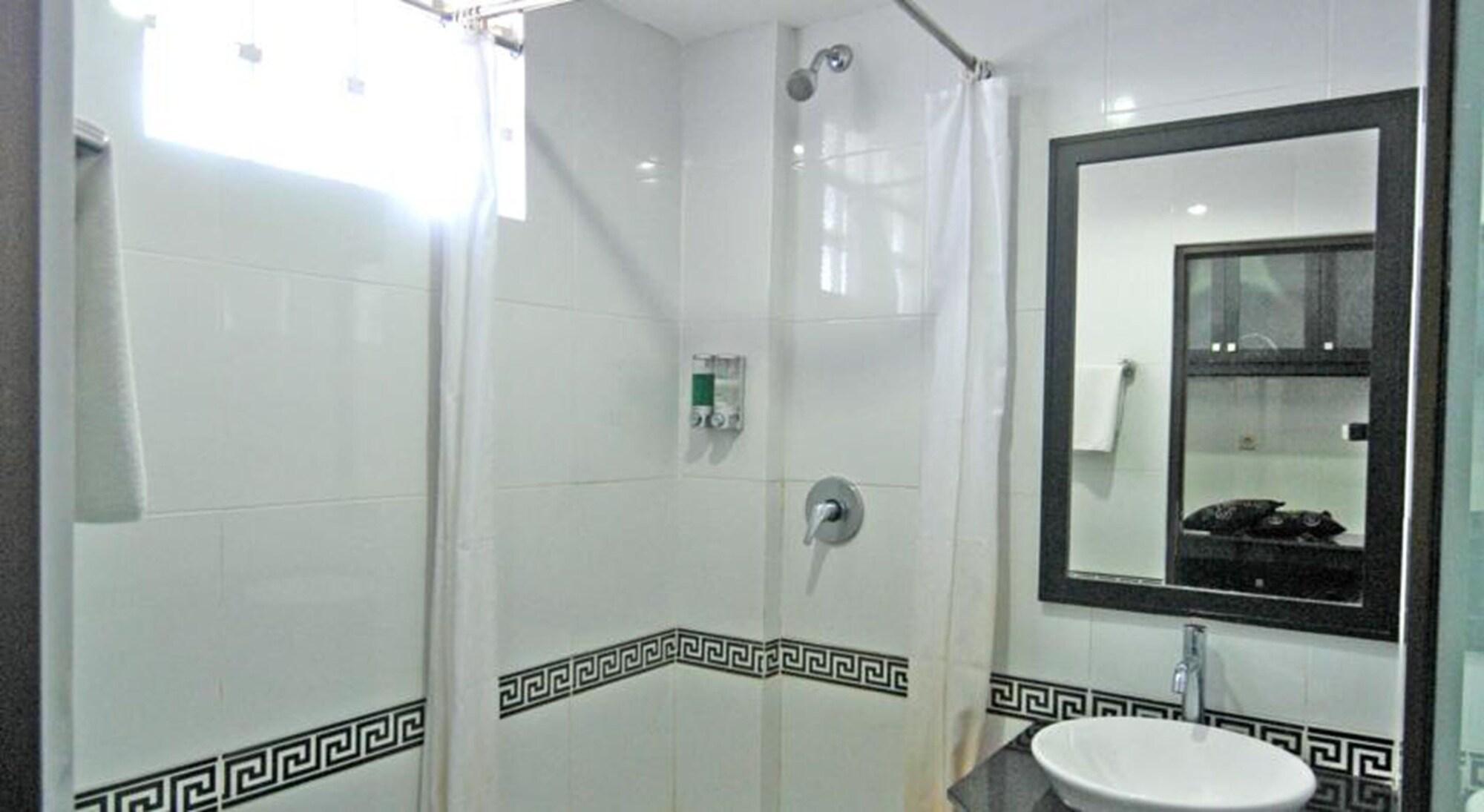 Arya Hotel & Spa Kuta Lombok Esterno foto